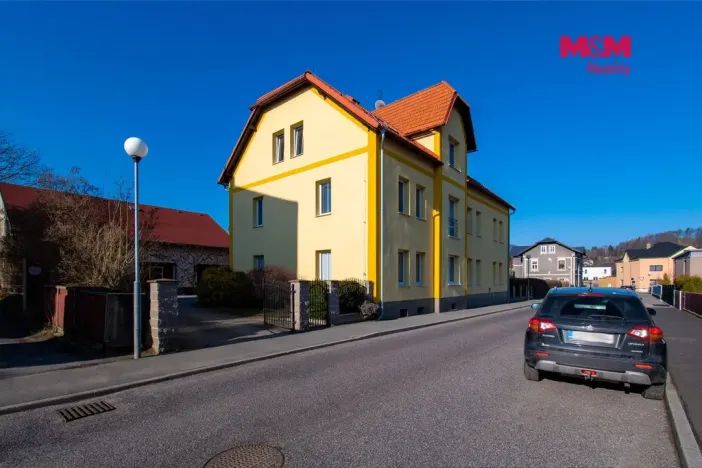 Pronájem garáže, Nový Bor, 23 m2