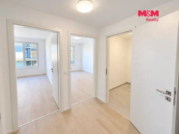 Pronájem bytu 2+kk, Kladno, Engerth, 51 m2