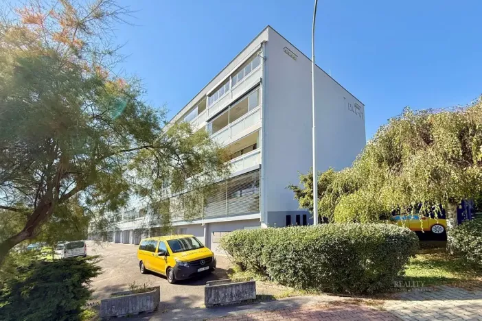Prodej bytu 4+1, Praha - Radotín, Týřovická, 97 m2