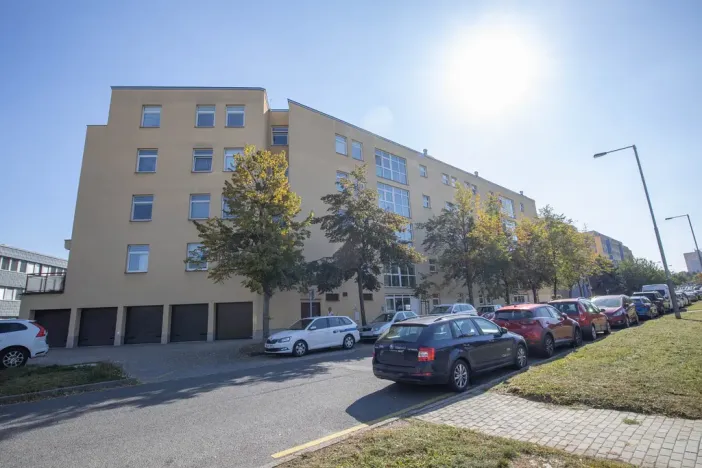 Pronájem bytu 3+kk, Praha - Chodov, Kloknerova, 75 m2