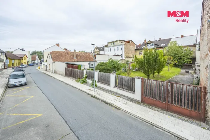 Prodej činžovního domu, Třebechovice pod Orebem, Masarykovo náměstí, 180 m2