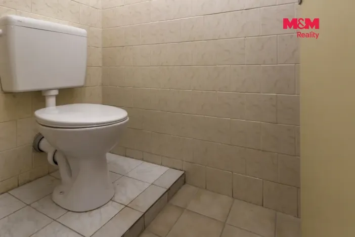 Pronájem kanceláře, Jeseník, nám. Svobody, 27 m2