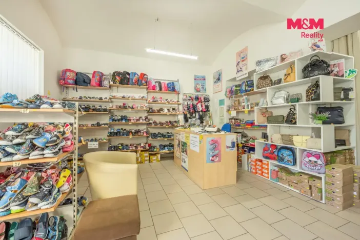 Prodej obchodního prostoru, Slaný, Palackého, 70 m2