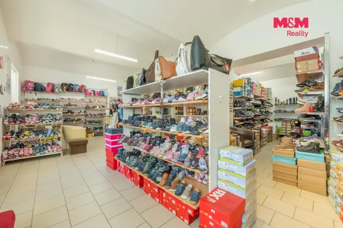 Prodej obchodního prostoru, Slaný, Palackého, 70 m2