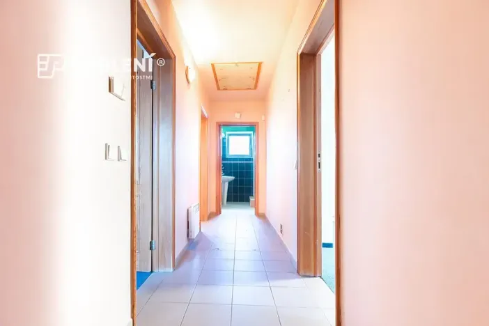 Prodej rodinného domu, Zahořany, 250 m2