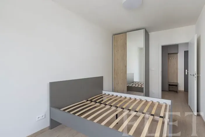 Pronájem bytu 2+kk, Praha - Řeporyje, Haenkeho, 46 m2