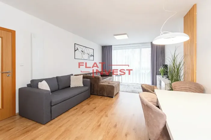 Prodej bytu 2+kk, Praha - Břevnov, Ve Střešovičkách, 57 m2