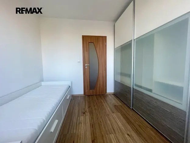 Pronájem bytu 3+kk, Praha - Kamýk, Pšenčíkova, 69 m2