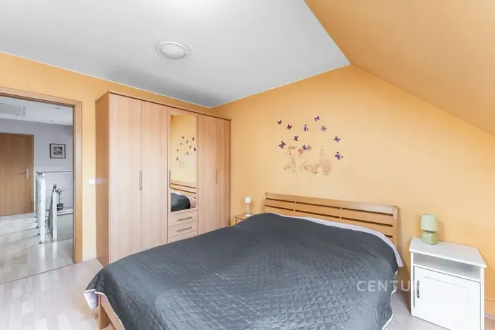 Prodej rodinného domu, Hradištko, V Klících, 240 m2