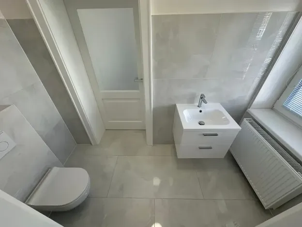 Pronájem bytu 4+1, Děčín, Husovo nám., 156 m2