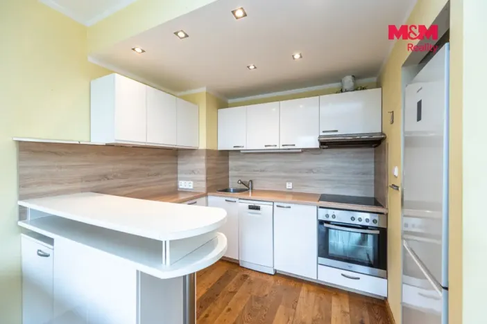Pronájem bytu 2+kk, Praha - Hlubočepy, Wassermannova, 48 m2