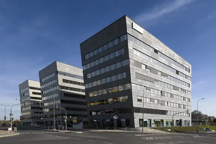 Pronájem kanceláře, Praha - Prosek, Prosecká, 1155 m2