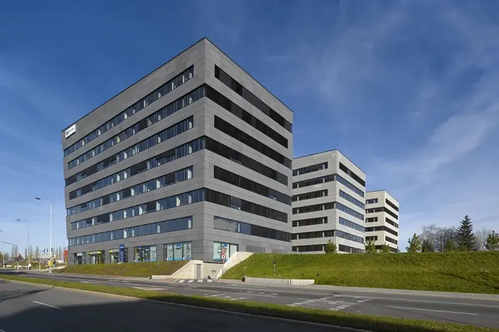 Pronájem kanceláře, Praha - Prosek, Prosecká, 302 m2