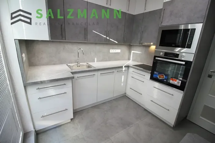 Pronájem bytu 2+1, Plzeň, Koperníkova, 67 m2