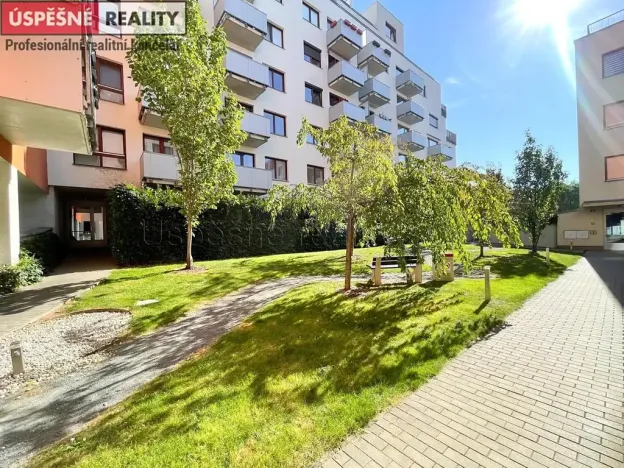 Pronájem bytu 2+kk, 52 m², Na výspě, Praha, Braník
