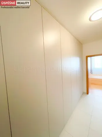 Pronájem bytu 2+kk, Praha - Braník, Na výspě, 52 m2