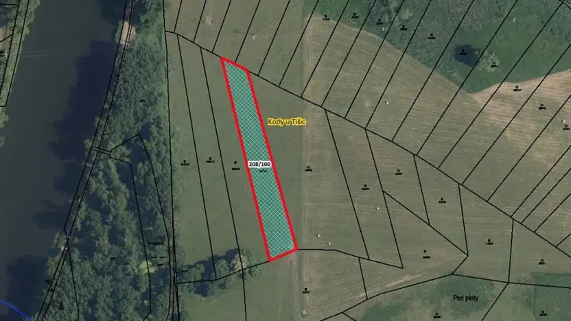 Prodej pozemku, 3399 m², Tišice, Kozly