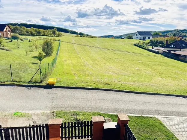 Prodej rodinného domu, Doubravy, 142 m2