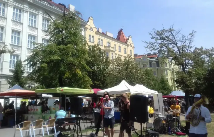 Pronájem bytu 3+kk, Praha - Vinohrady, Laubova, 95 m2