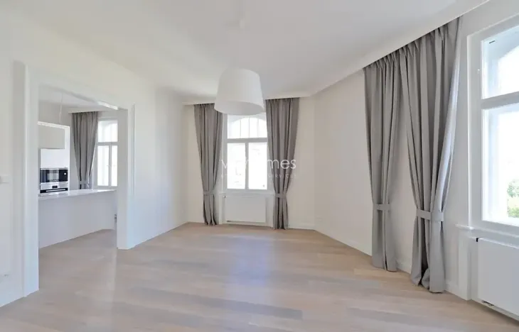 Pronájem bytu 3+kk, Praha - Vinohrady, náměstí Jiřího z Poděbrad, 137 m2