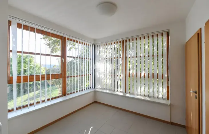 Pronájem bytu 4+kk, Praha - Liboc, U silnice, 200 m2