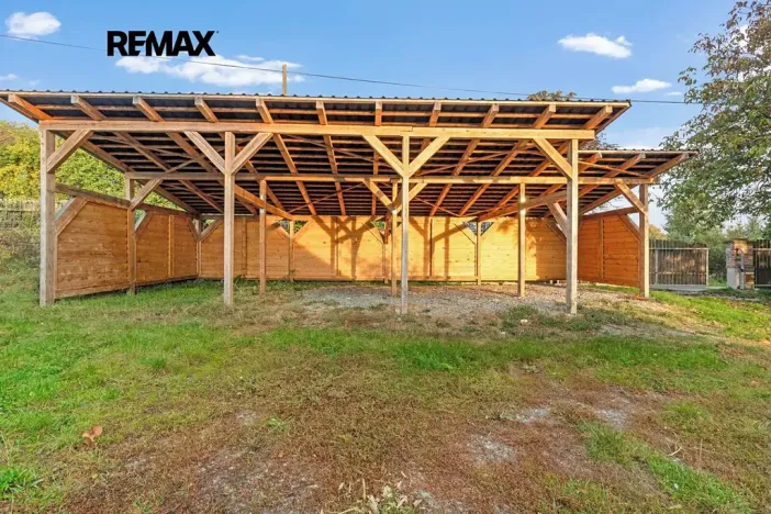 Prodej rodinného domu, Žabonosy, 238 m2