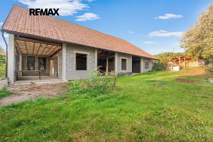 Prodej rodinného domu, Žabonosy, 238 m2
