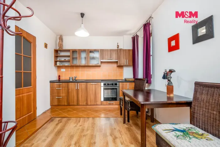Prodej rodinného domu, Bednáreček, 440 m2