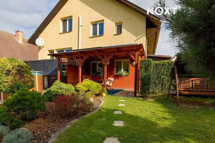Prodej rodinného domu, Lužec nad Vltavou, Šmeralova, 184 m2