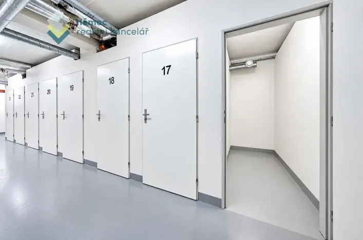 Pronájem bytu 2+kk, Praha - Satalice, K nádraží, 44 m2