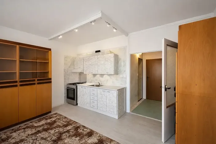 Pronájem bytu 2+kk, 35 m², Sokolská, České Budějovice 2