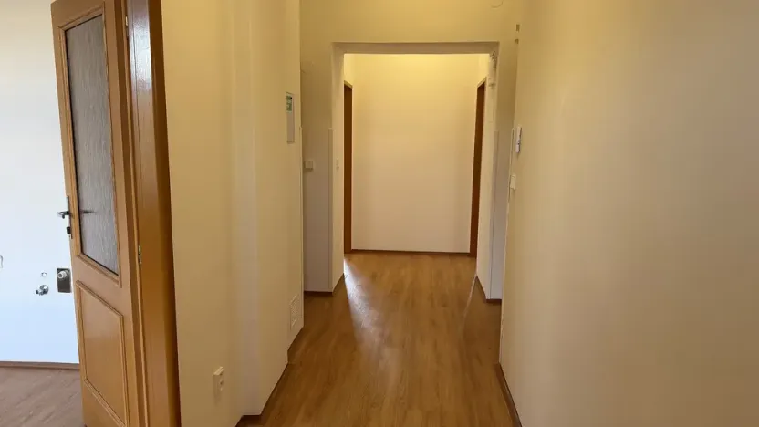 Pronájem bytu 2+1, Praha - Libeň, Na rozcestí, 63 m2