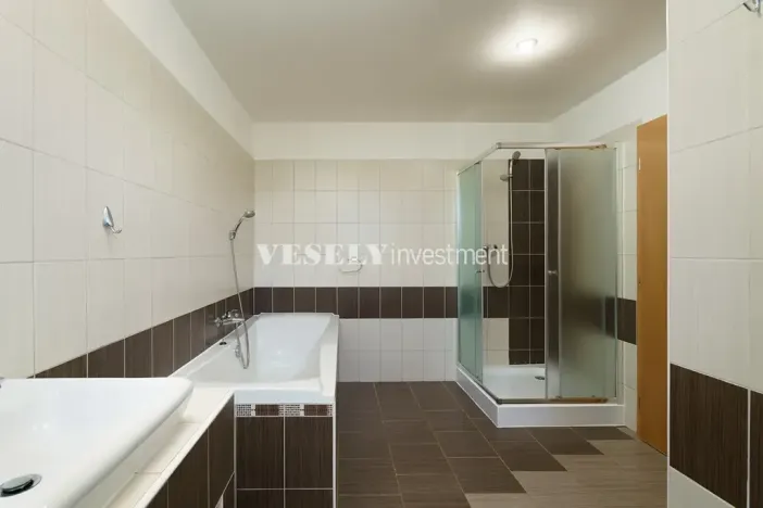 Prodej rodinného domu, Křtěnov, 200 m2