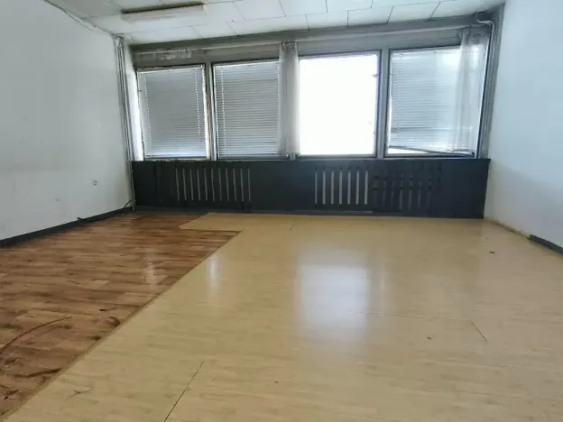 Pronájem skladu, Most, Pekárenská