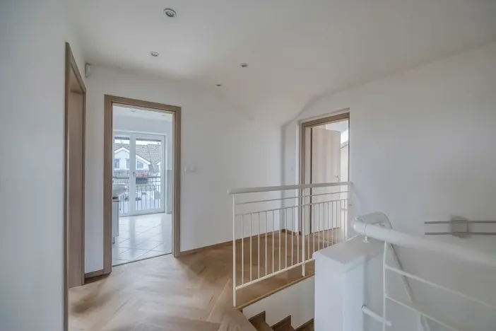 Prodej rodinného domu, Bašť, Kostelecká, 145 m2