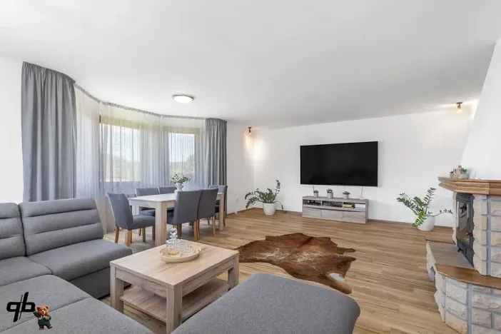 Prodej rodinného domu, Pržno, 384 m2