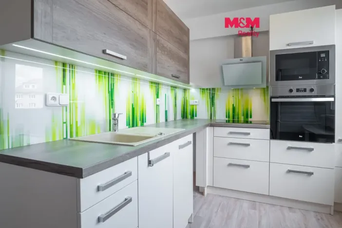 Pronájem bytu 2+1, 52 m², Bezděkovská, Strakonice II
