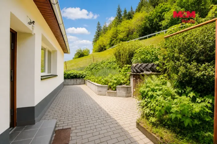 Prodej rodinného domu, Hutisko-Solanec - Solanec pod Soláněm, 180 m2