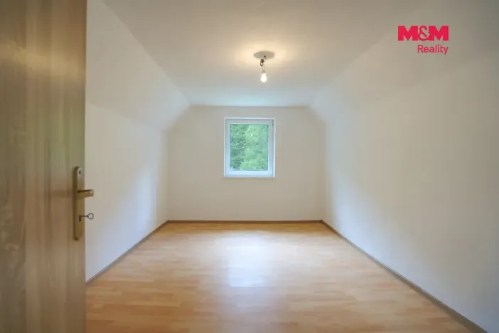 Prodej rodinného domu, Hutisko-Solanec - Solanec pod Soláněm, 180 m2