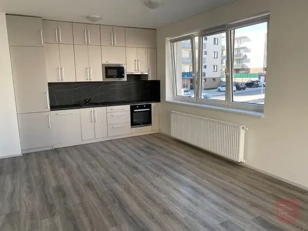 Pronájem bytu 2+kk, Milovice, Armádní, 51 m2