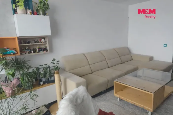 Pronájem bytu 3+1, Lány, U lipky, 74 m2