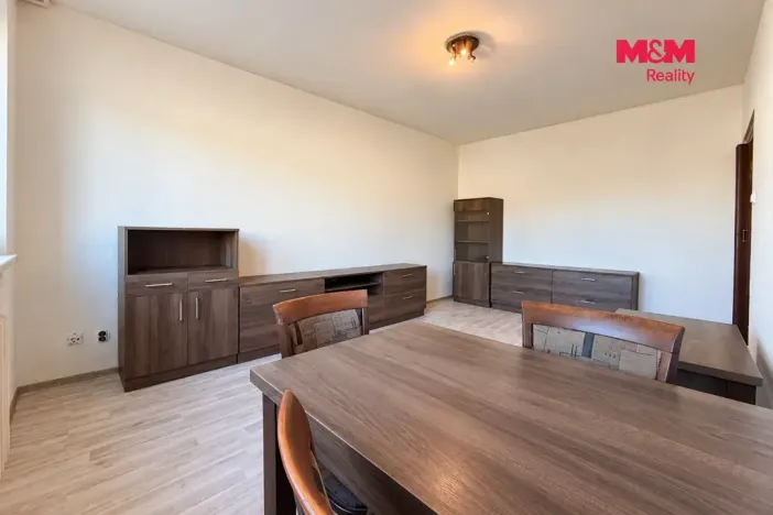 Pronájem bytu 2+1, Zlín - Mladcová, Mokrá II, 47 m2
