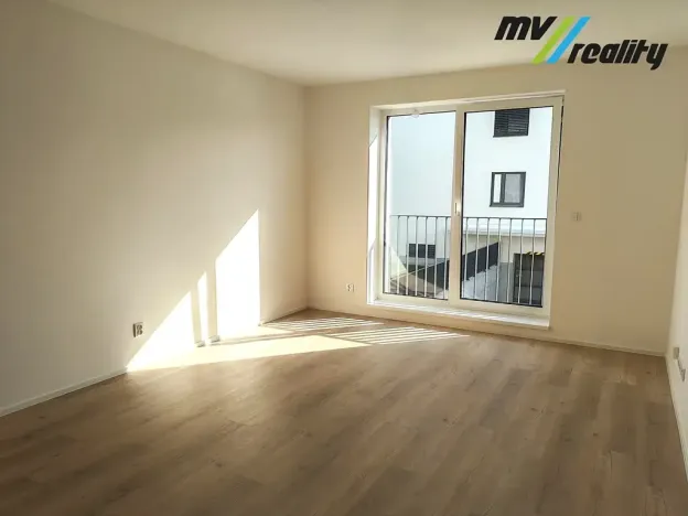 Pronájem bytu 1+kk, Lysá nad Labem, Šípková, 31 m2