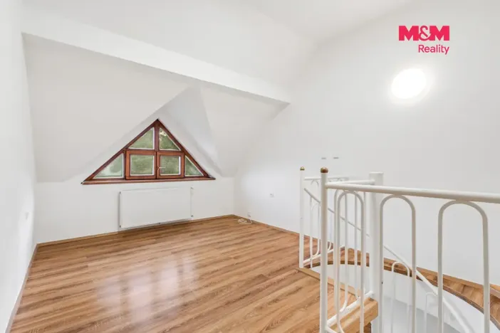 Pronájem bytu 2+kk, Chlumec, Ústecká, 58 m2