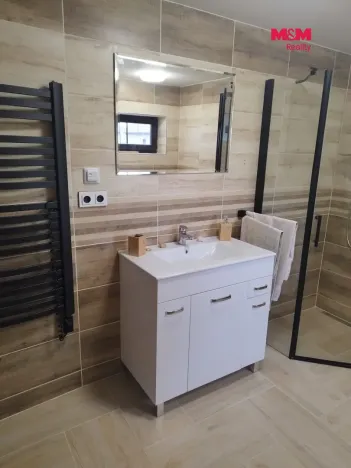 Pronájem rodinného domu, Zvoleněves, 85 m2