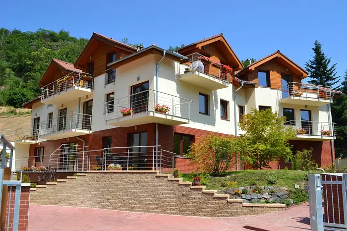 Pronájem bytu 3+kk, Praha - Dejvice, V Podbabě, 85 m2