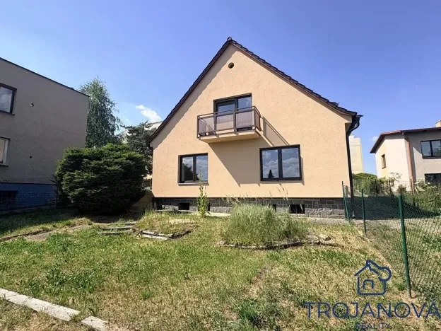Prodej rodinného domu, Benešov, Nezvalova, 250 m2