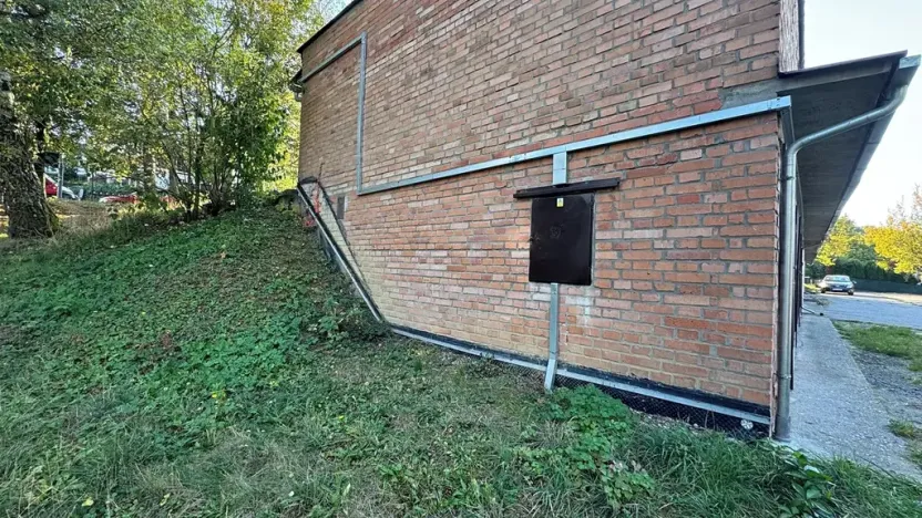 Pronájem garáže, Zlín, Boněcko I, 18 m2