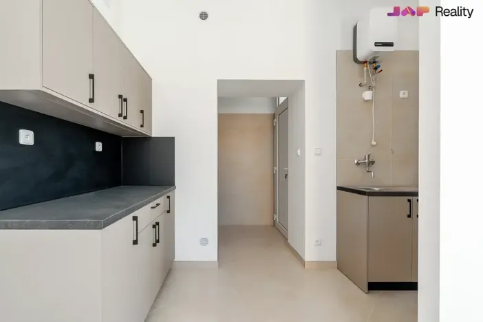Pronájem komerční nemovitosti, Rosice, Palackého nám., 100 m2