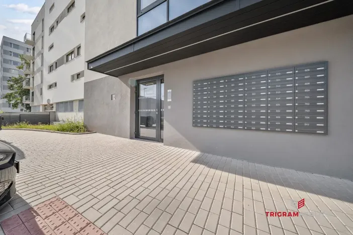 Pronájem bytu 2+kk, Hradec Králové - Třebeš, Pod Zámečkem, 60 m2